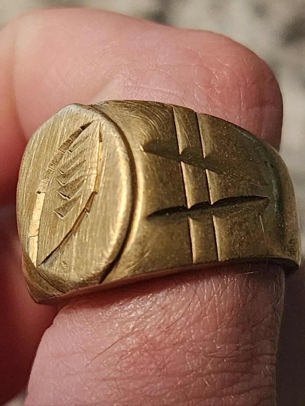 Fashion/Costume Jewelry Ring